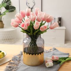 Hoa tulip giả trang trí