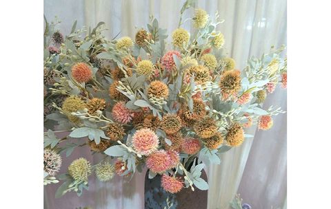 binh-hoa-tuyet-cau-gai-vai-gia-re