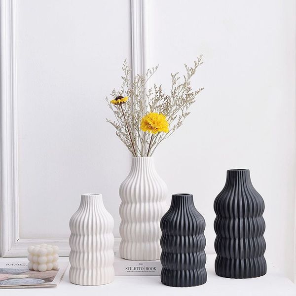 Bình sứ cắm hoa con sâu NX02