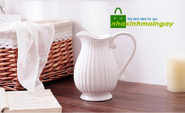 Bình sứ cắm hoa quai cao MS01