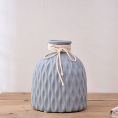 Binh sứ cắm hoa tổ ong quấn dây