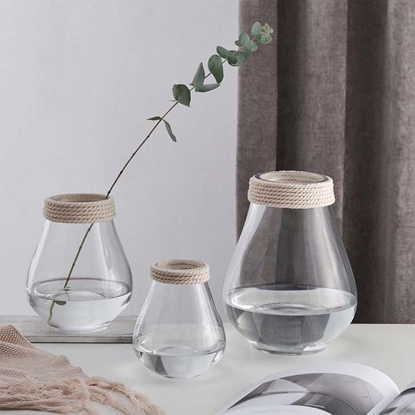 Bình thuỷ tinh bầu quấn dây cắm hoa