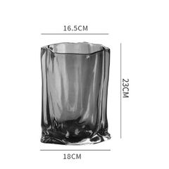 Bình thuỷ tinh cắm hoa hình túi giấy