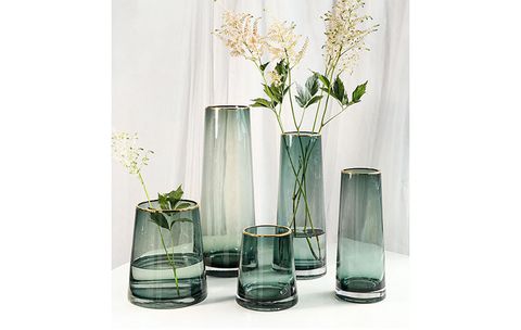 binh-thuy-tinh-mieng-vang-bac-au