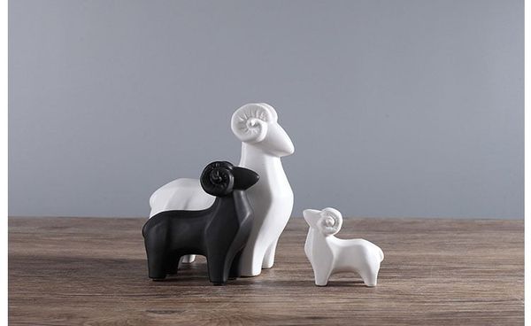 Bộ tượng sơn dương sứ trang trí