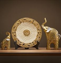 Bộ tượng voi vàng kèm đĩa trang trí