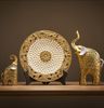 Bộ tượng voi vàng kèm đĩa trang trí