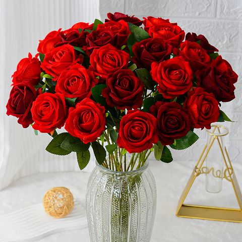 Hoa hồng nhung giả trang trí