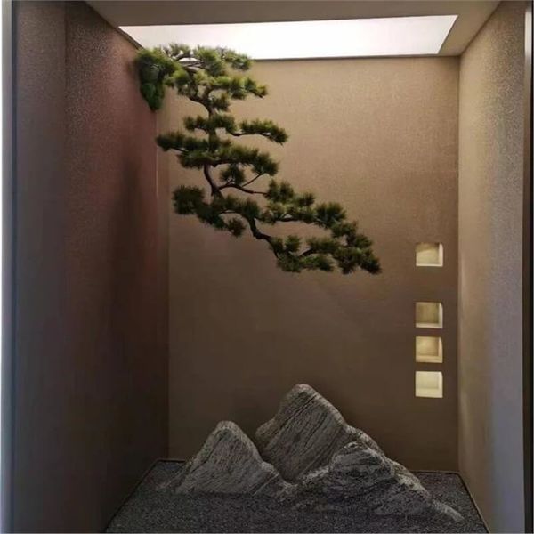 Cây tùng giả treo tường trang trí