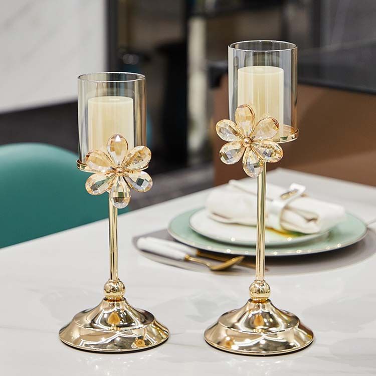 Bộ chân nến thuỷ tinh đính hoa pha lê trang trí– Nhà Xinh Mỗi Ngày - home decor Bộ chân nến thuỷ tinh đính hoa pha lê trang trí– Nhà Xinh Mỗi Ngày - home decor