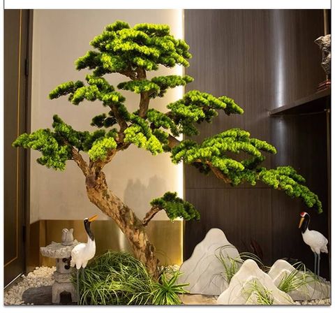 Cây tùng bonsai giả trang trí trong nhà