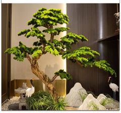 Cây tùng bonsai giả trang trí trong nhà