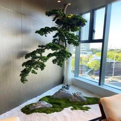 Cây tùng giả treo tường trang trí