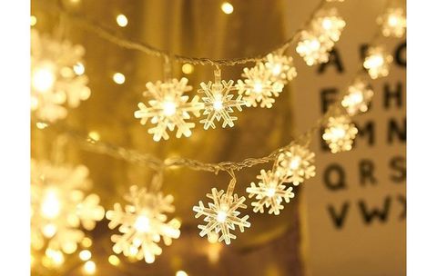 day-den-hoa-tuyet-trang-tri