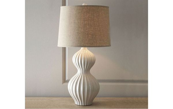 Đèn thân sứ hồ lô trắng