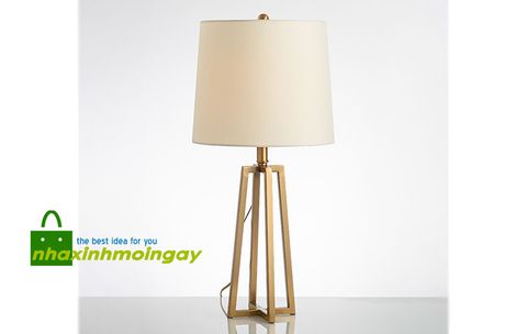 Đèn để bàn chân kim loại vàng cao cấp