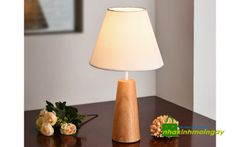 Đèn ngủ chân gỗ tam giác