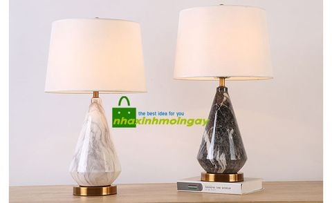 Đèn ngủ để bàn chân sứ giả đá