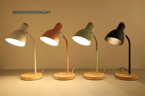 Đèn để bàn làm việc Bắc Âu color block