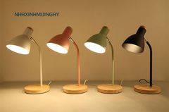 Đèn để bàn làm việc Bắc Âu color block
