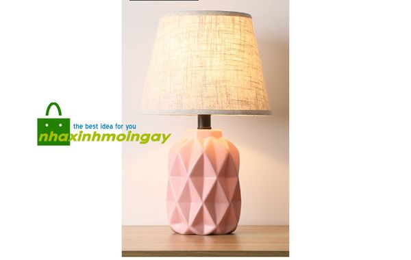 Đèn ngủ để bàn trái dứa Seiko