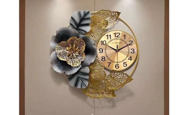 Đồng hồ tranh sắt treo tường phòng khách cánh hoa MS05