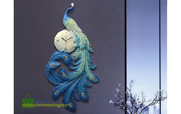 Đồng hồ treo tường khổng tước xanh dọc