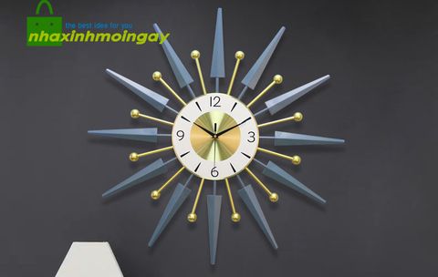 đồng hồ treo tường tia mặt trời trang trí phòng khách