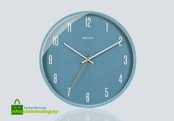Đồng hồ treo tường viền kim loại color