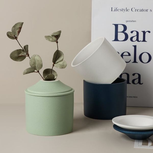 Gạt tàn thuốc lá bằng gốm phong cách Bắc Âu