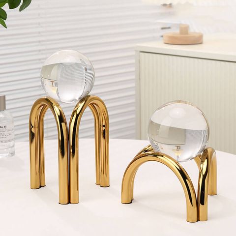 Quả cầu pha lê 3 chân trang trí