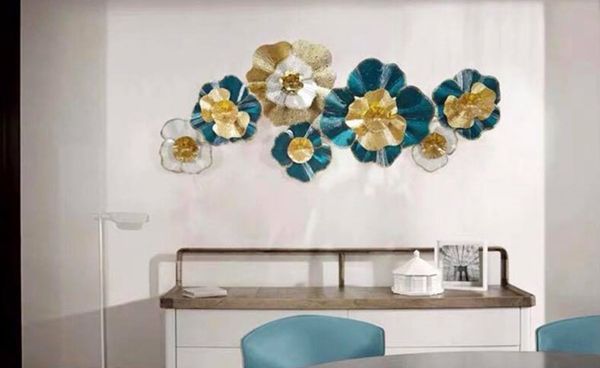 Tranh sắt treo tường trang trí bông hoa A0803