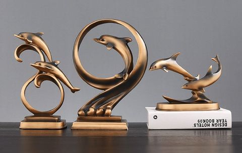 tuong-ca-heo-luong-song-vang-trang-tri