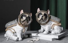Tượng chó Pug phi hành gia trang trí