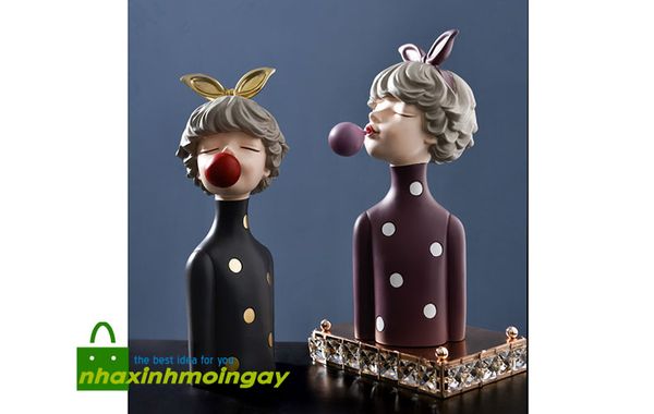 Tượng cô gái bubble trang trí