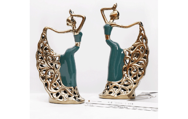 Tượng cô gái khiêu vũ váy xanh