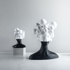 Tượng cô gái tóc mây bán thân