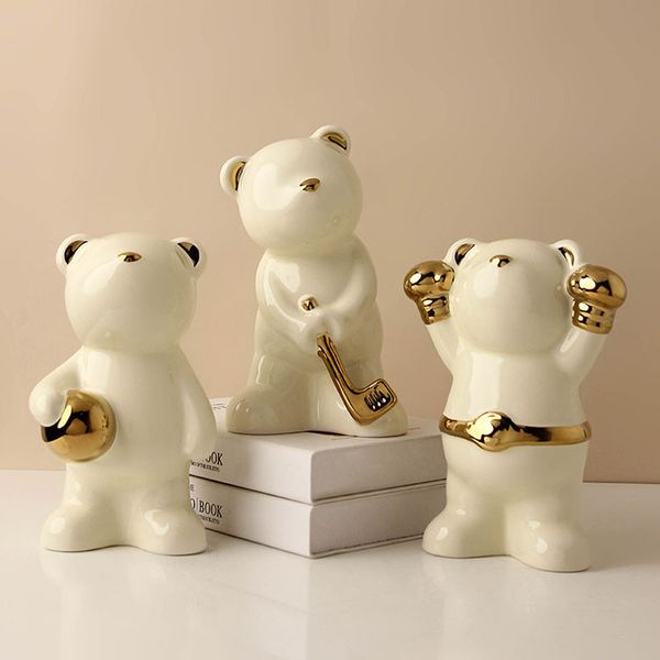 Tượng gấu sứ chơi thể thao trang trí