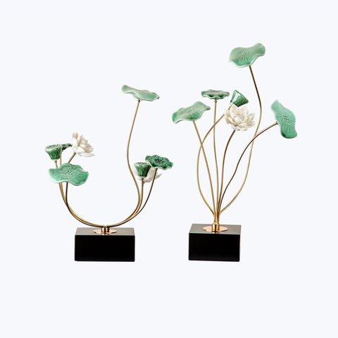 tuong-hoa-sen-de-ban-trang-tri