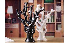 Tượng san hô sứ đen trắng trang trí