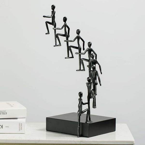 Tượng trang trí nấc thang thành công