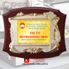 Kỷ niệm chương vinh danh Hoa việc thiện