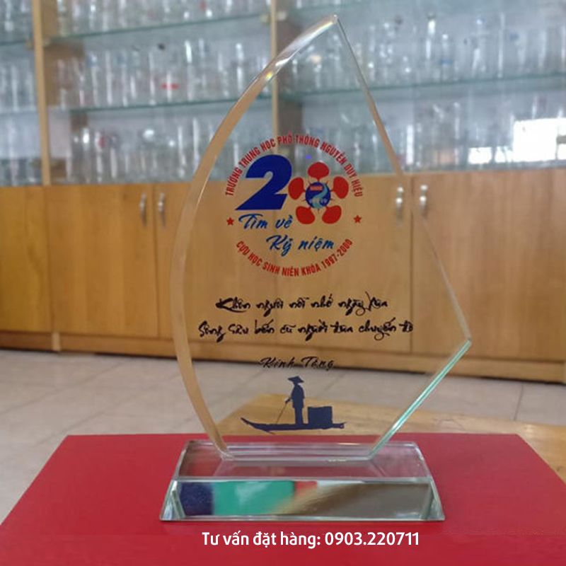 Kỷ niệm chương tặng những cuộc thi
