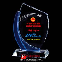 Kỷ niệm chương điểm màu xanh dương