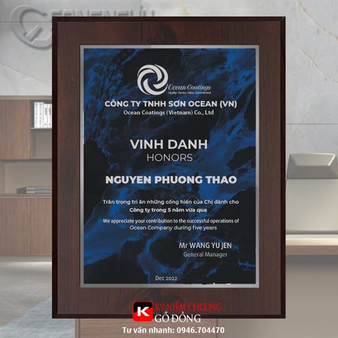 Bảng vinh danh tri ân nhân viên 5 năm làm việc