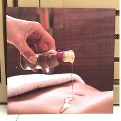 Tranh treo spa 1 bức mã 06