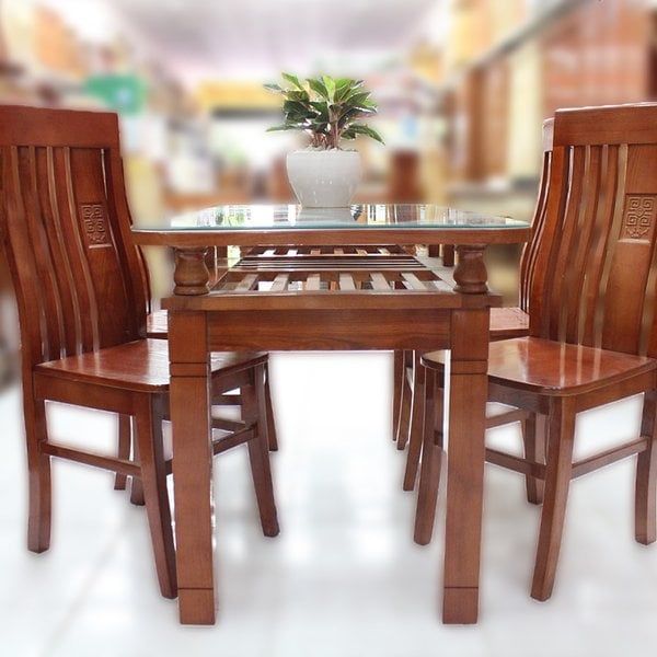 Bộ Bàn Ăn Gỗ Sồi Nga 4 Ghế (Tự Nhiên)