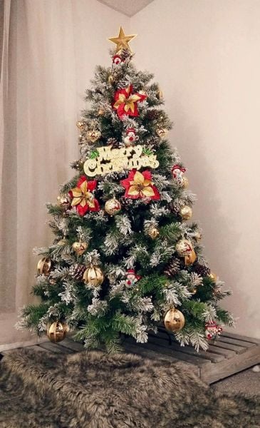 Cây Thông Phủ Tuyết A4 Cao Cấp (Đủ Kích Thước)