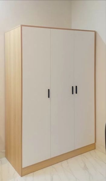 Tủ Áo Hiện Đại 3 Cánh - A120