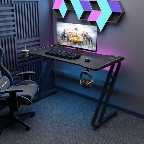 Bàn Gaming Chân Chữ C - GM74